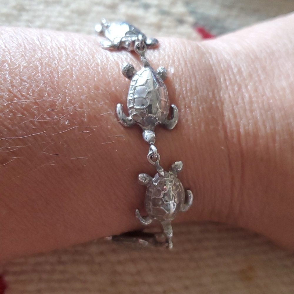 Sterling Silver Turtle Bracelet - image 1